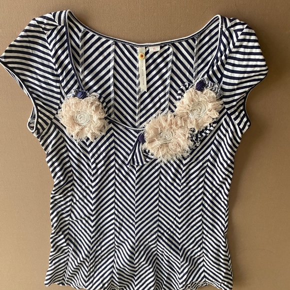 Anthropologie Little Yellow Button Top Flower Sz S - Picture 7 of 11